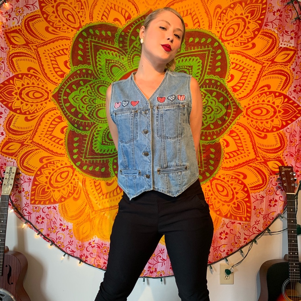 //VINTAGE// Denim Vest - Picture 3 of 5
